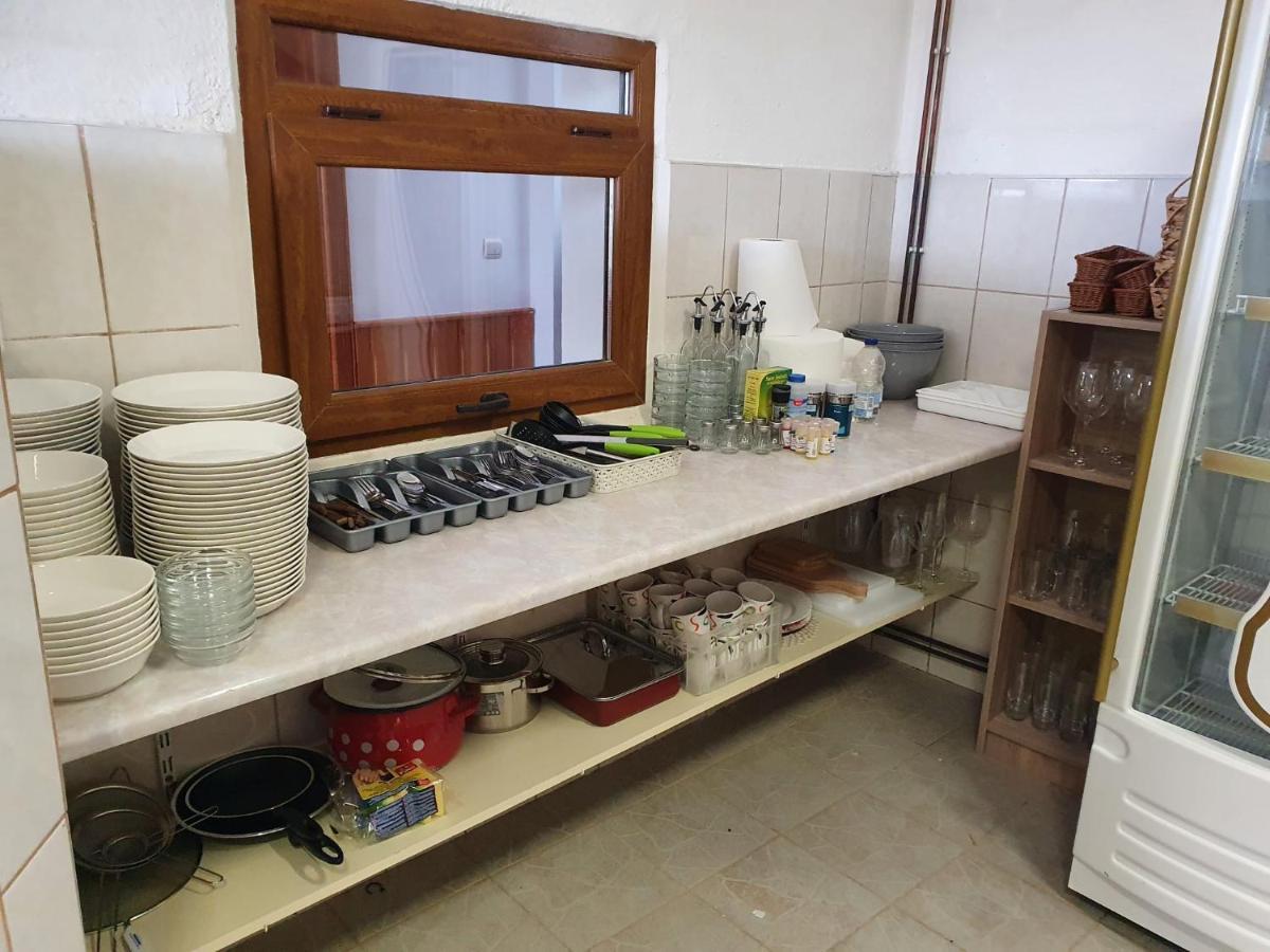 Pensiunea Carul Mare Răşinari المظهر الخارجي الصورة